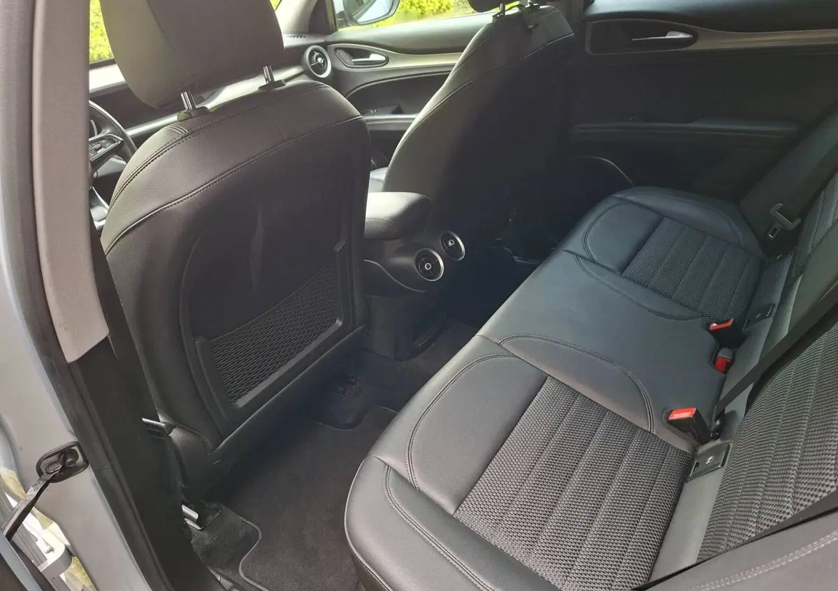 Alfa Romeo Stelvio Stelvio 2.2 Turbodiesel 190 CV AT8 Q4 Sprint (10)