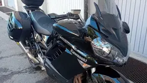 Kawasaki GTR 1400 (2007 - 09)  (9)
