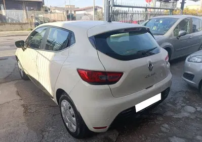 Renault Clio dCi 8V 75 CV 5 porte Business (6)