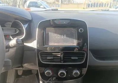 Renault Clio dCi 8V 75 CV 5 porte Business (8)