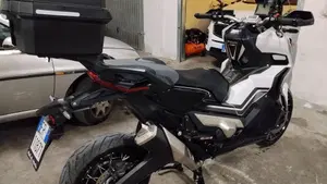 Honda X-ADV 750 (2018 - 20)  (8)