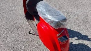 Piaggio   (2)