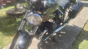 Moto Guzzi V7 III Special (2017 - 20)  (6)