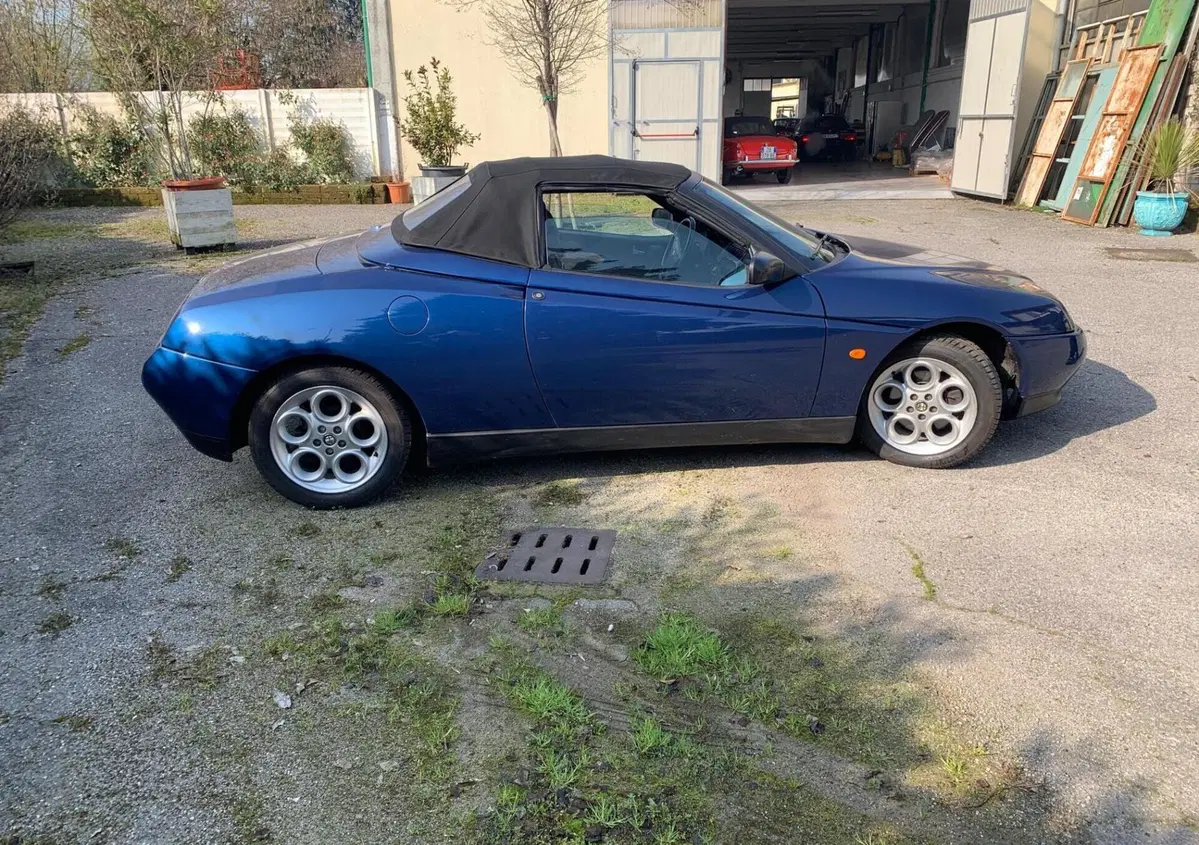 Alfa Romeo SPIDER 916 2.0 T. SPARK 16 V 150 CV ASI   (5)