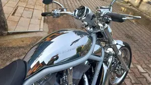 Harley-Davidson 1130 V-Rod (2002 - 05) - VRSCA  (4)
