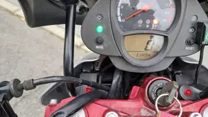 Kawasaki ER-6N (2006 - 09)  (4)