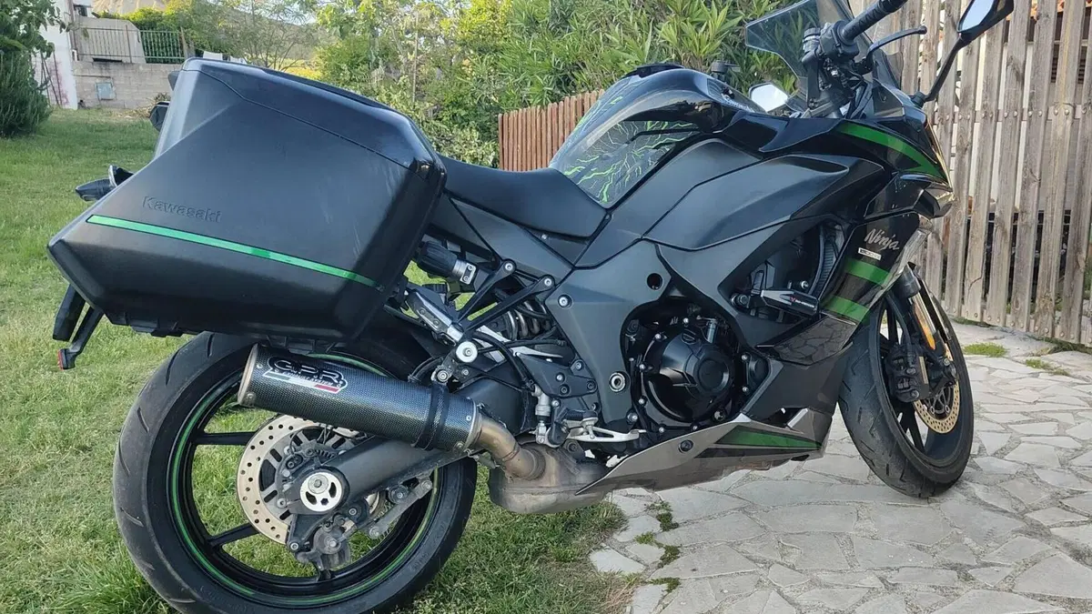 Kawasaki Ninja 1000 SX (2020)  (3)