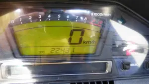 Suzuki Burgman AN 650 Executive (2004 - 06)  (4)