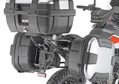 Portavaligie laterale specifico per valigie Monoke Givi - Annuncio 8886500