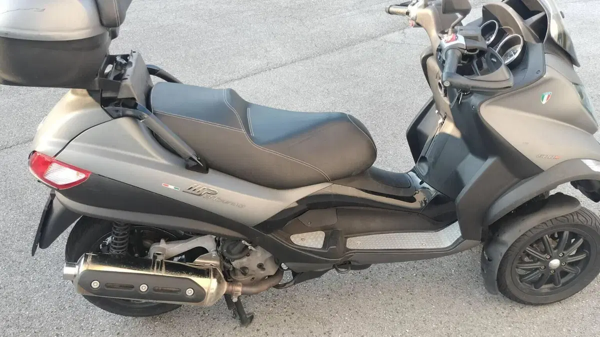 Piaggio MP3 500 i.e. Sport (2011 - 13)  (10)