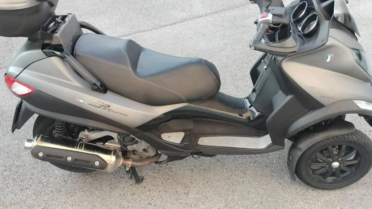 Piaggio MP3 500 i.e. Sport (2011 - 13)  (11)