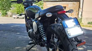 Triumph Street Scrambler 900 Sandstorm (2021 - 22)  (7)