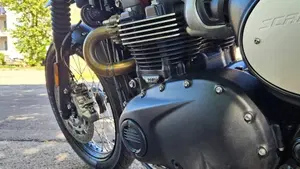 Triumph Street Scrambler 900 Sandstorm (2021 - 22)  (8)
