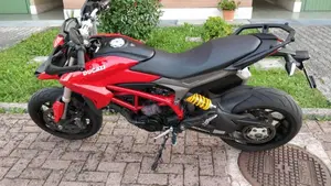 Ducati Hypermotard 821 (2013 - 15)  (2)