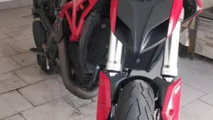Ducati Hypermotard 821 (2013 - 15)  (5)