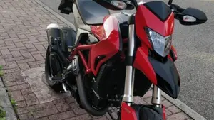 Ducati Hypermotard 821 (2013 - 15)  (8)