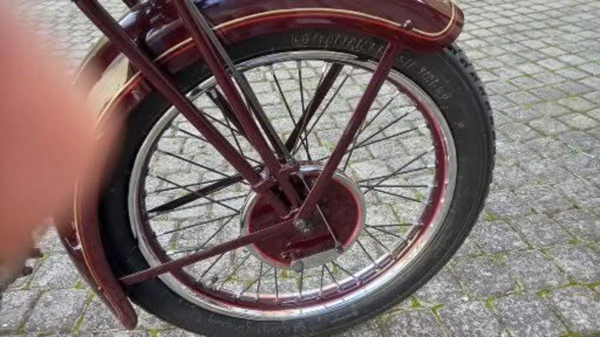 Moto Guzzi   (6)