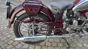 Moto Guzzi   (8)