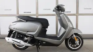 Kymco Like 125 (2021 - 26)  (2)