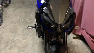 Yamaha MT-09 (2017 - 20)  (6)
