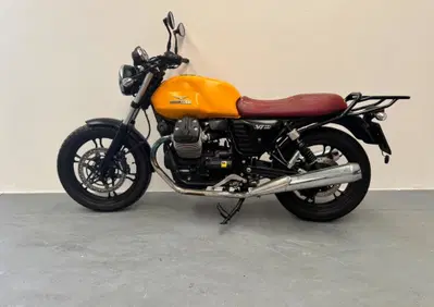 Moto Guzzi V7 II Stone (2015 - 17) - Annuncio 9993874