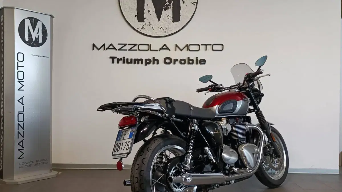 Triumph Bonneville T120 (2021 - 25)  (2)