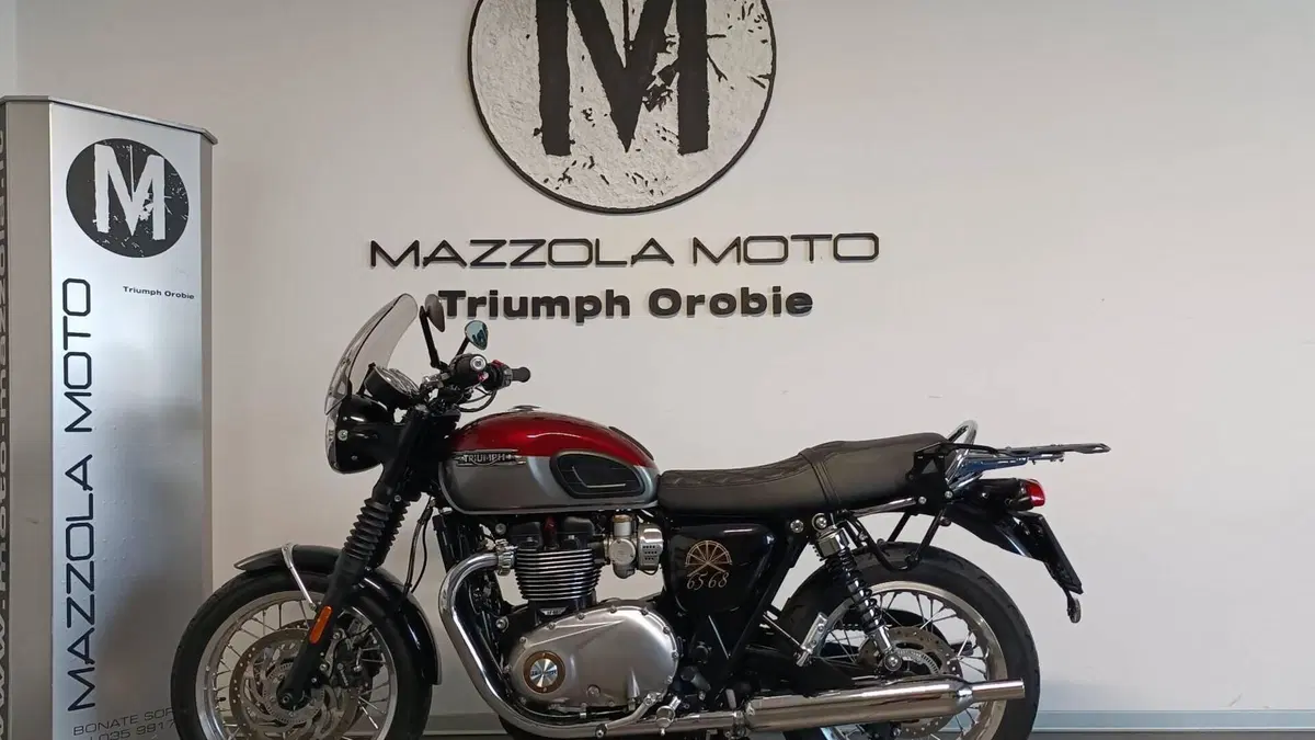 Triumph Bonneville T120 (2021 - 25)  (3)