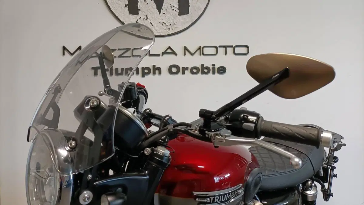 Triumph Bonneville T120 (2021 - 25)  (5)