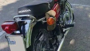 Honda   (2)