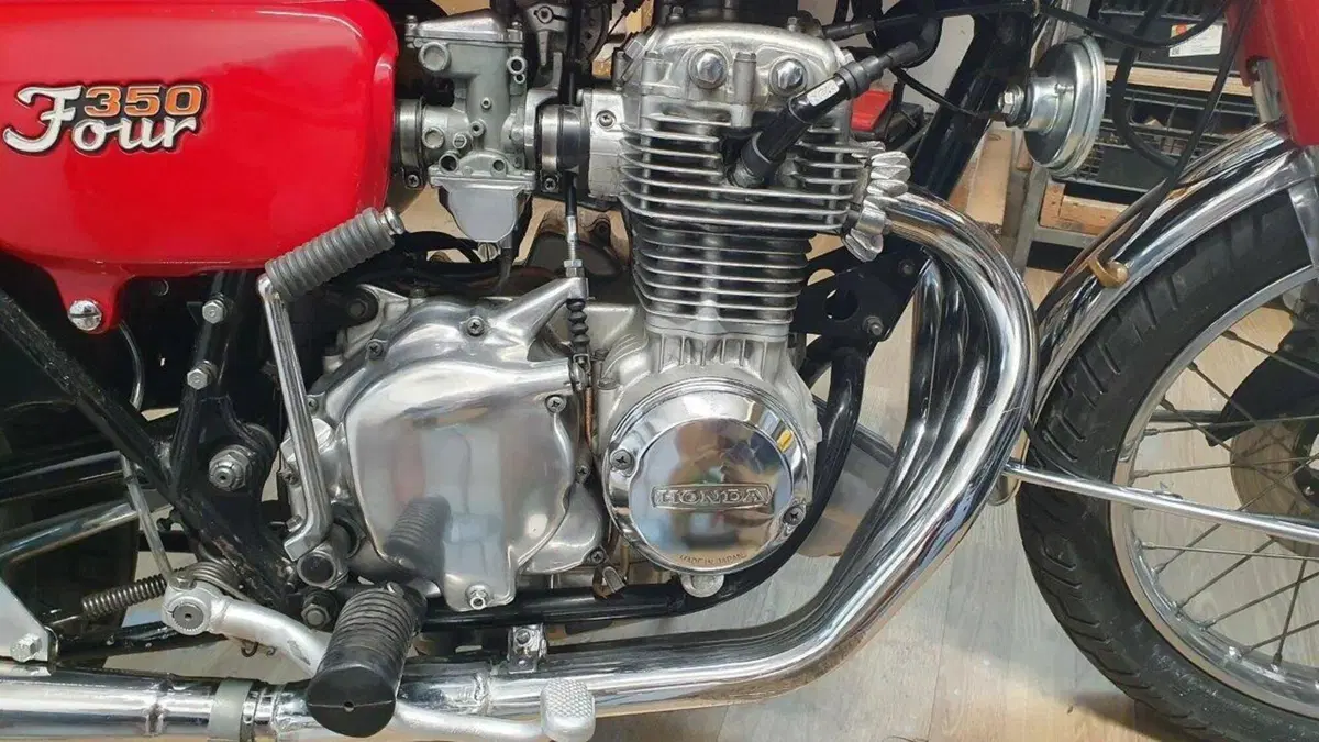 Honda   (4)
