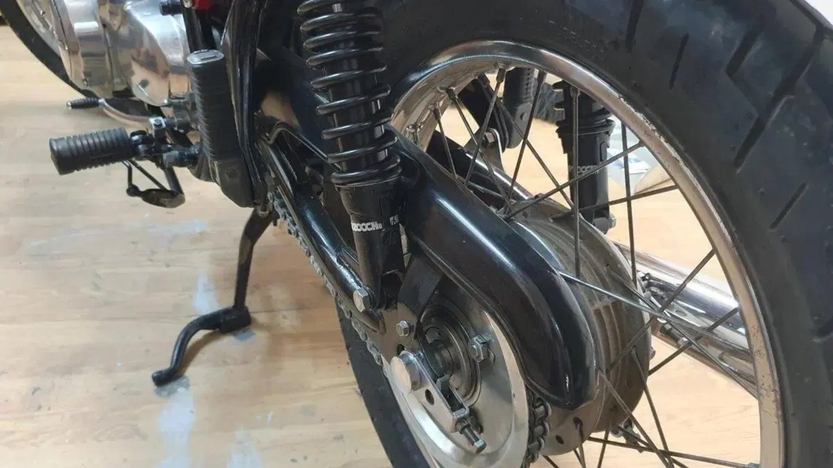 Honda   (5)