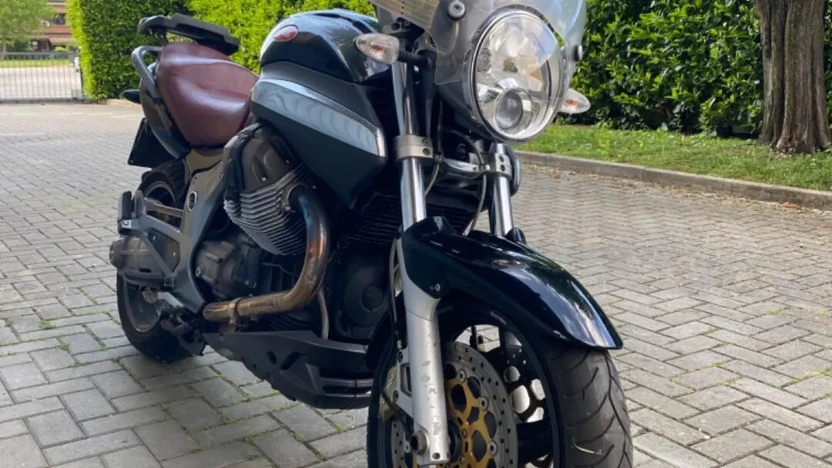 Moto Guzzi Breva V 1100 i.e. 