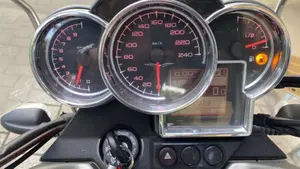 Moto Guzzi Breva V 1100 i.e.  (5)