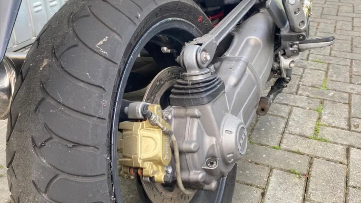 Moto Guzzi Breva V 1100 i.e.  (10)