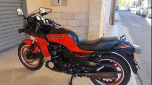 Kawasaki   (2)