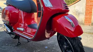 Vespa GTS 300 Super (2023 - 24)  (12)