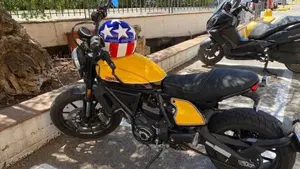 Ducati Scrambler 800 Full Throttle (2017 - 21)  (2)