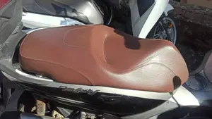 Piaggio Beverly 350 ABS (2016 - 20)  (3)