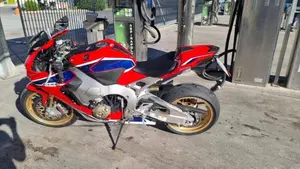 Honda CBR 1000 RR Fireblade SP (2017 - 19)  (10)
