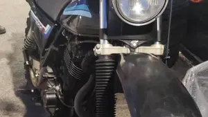 Suzuki   (6)