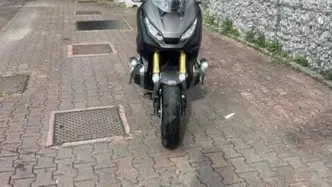 Honda X-ADV 750 (2017) usata