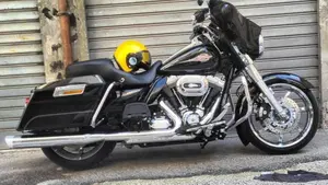 Harley-Davidson 1690 Electra Glide Classic (2010 - 12) - FLHTC 