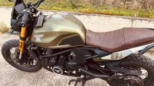 Moto Morini SEIEMMEZZO SCR (2022 - 26)  (2)