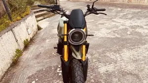 Moto Morini SEIEMMEZZO SCR (2022 - 26)  (6)