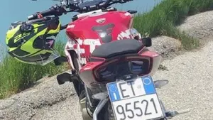 Ducati Streetfighter V4 1100 (2020)  (6)