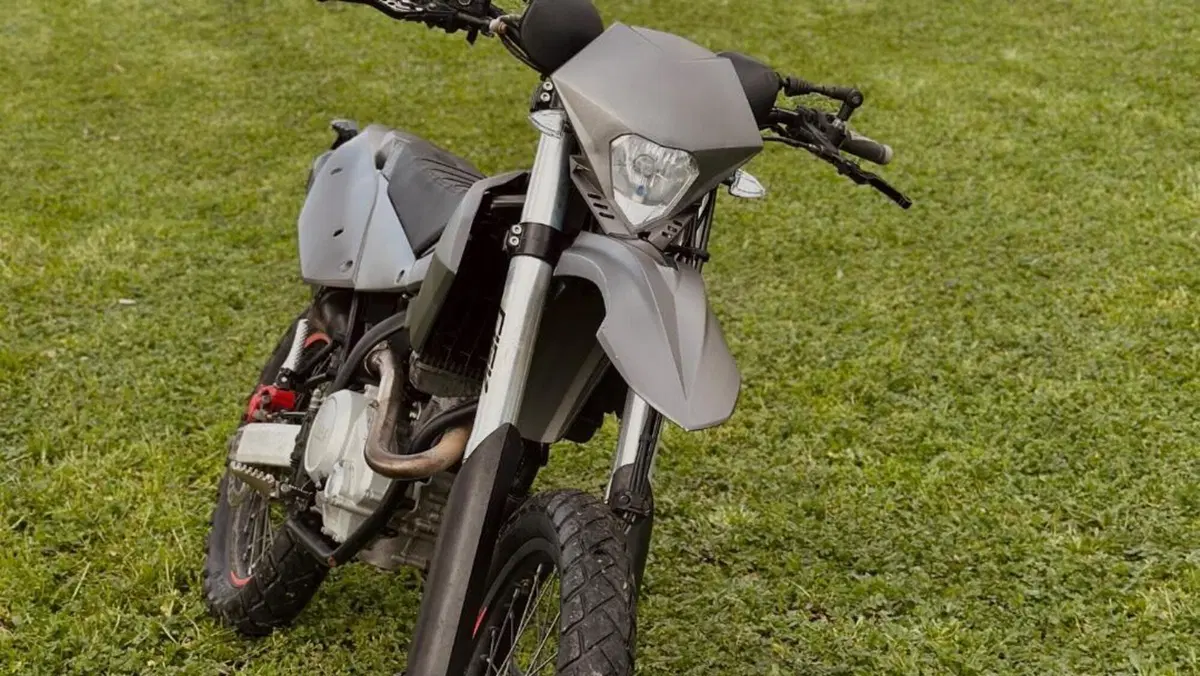 Betamotor RR 125 4T Enduro LC (2018 - 20)  (6)