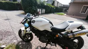 Ducati Monster 696 ABS (2009 - 14)  (3)