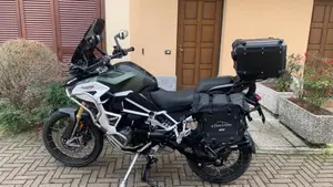 Triumph Tiger 1200 Rally Explorer (2022 - 23)  (2)