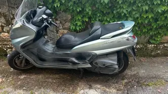 Yamaha Majesty 400 (2004 - 08) usata