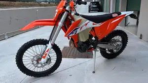 KTM 350 EXC-F (2023)  (4)